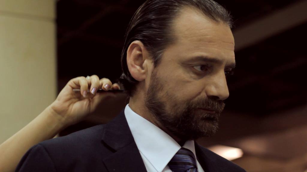 Alfred Trebicka në “Vdes siç vdes një vend”.