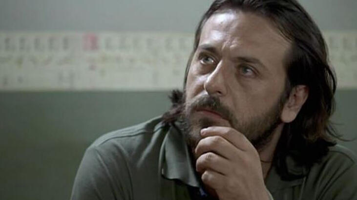 Luran Ahmeti, aktori i Taken 2, në shfaqjen “Darka e thërrimeve”.